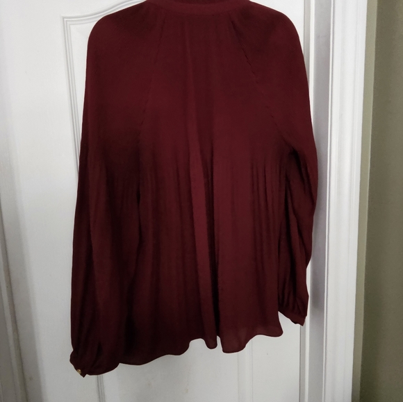 Plum Blouse - Picture 3 of 3